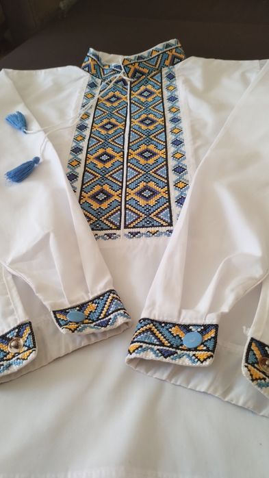 Вишиванка для хлопчика 8-9 років