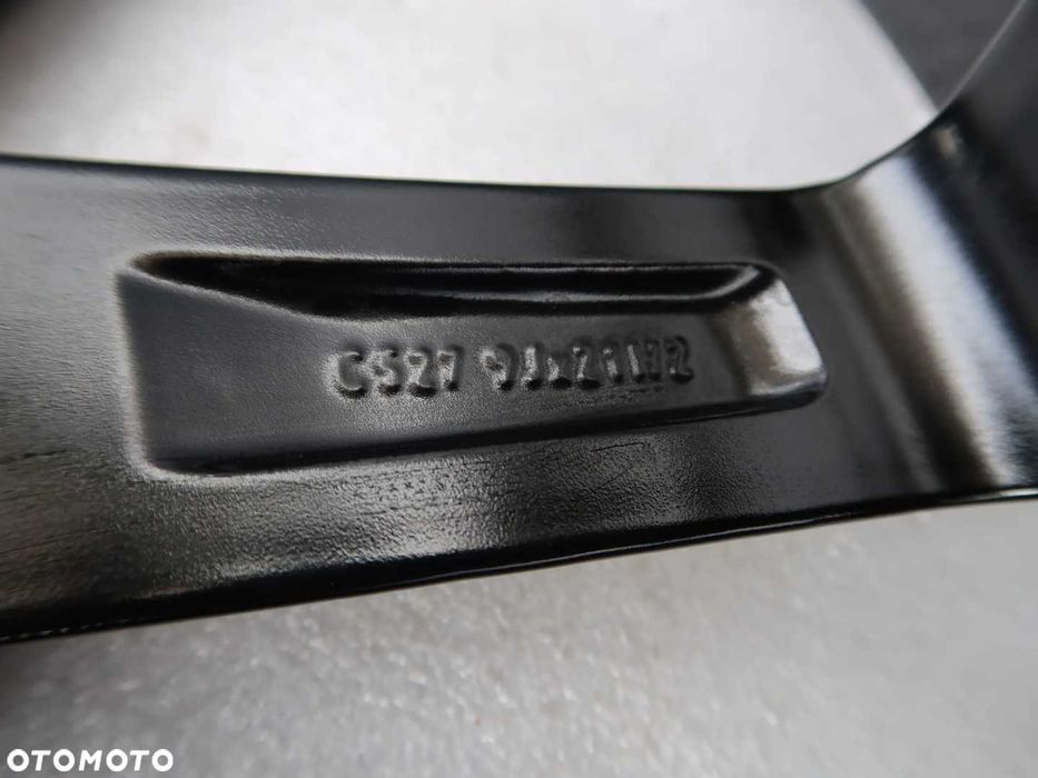 Maserati Levante q4 21 cali felga aluminiowa et40.5  przód oryginał