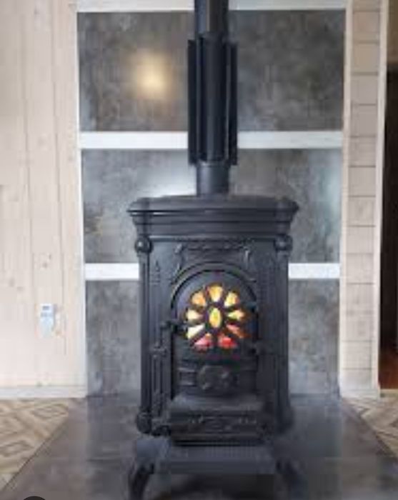 Чавунна піч буржуйка - камін. Чугунная печь камин