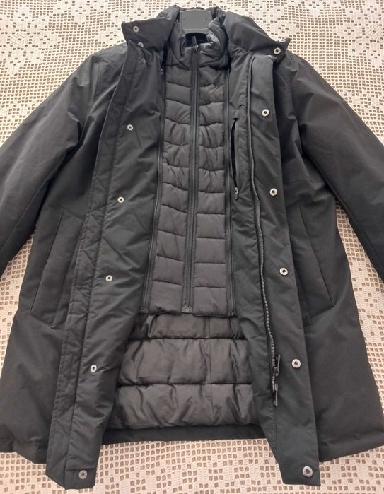 Parka/Impermeável com capuz removível para homem