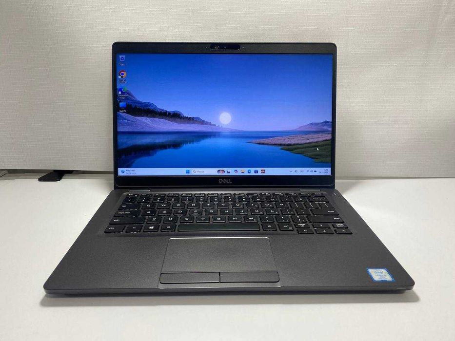 Ноутбук Dell Latitude 5300 13.3" (i5-8365U / 16GB / SSD 256GB)