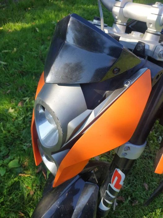 Lampa ktm duke 690