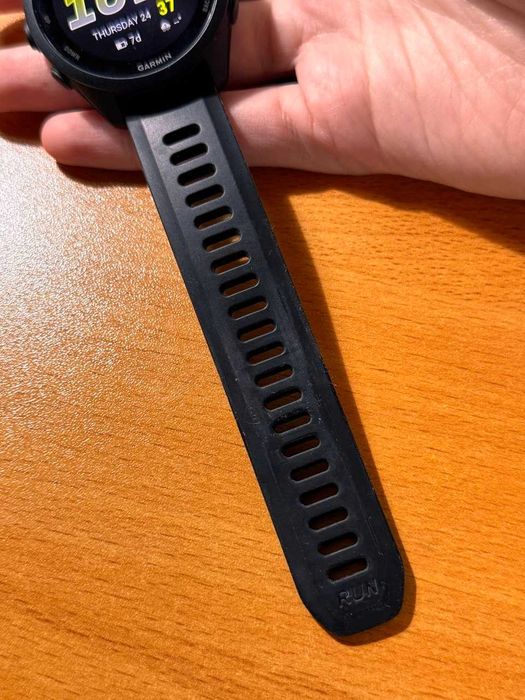Garmin Forerunner 70 43mm - майже новий, гарантія, повний комплект