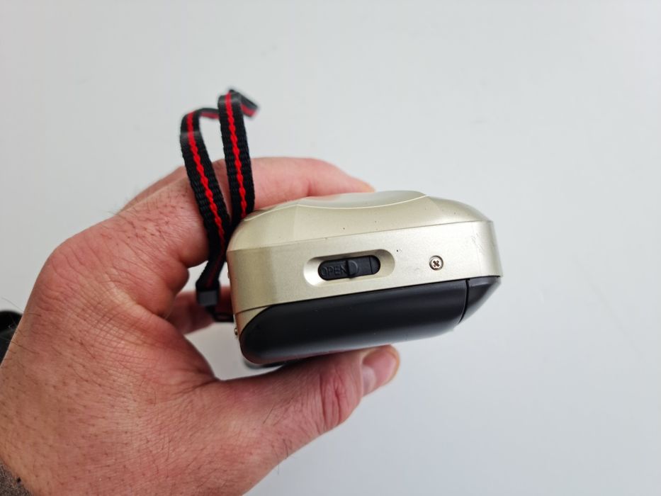 Плівкових фотоапарат Skina Lito 24  Japan