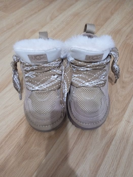 Продаються дитячі весняні кросівки, розмір 34, по собівартості