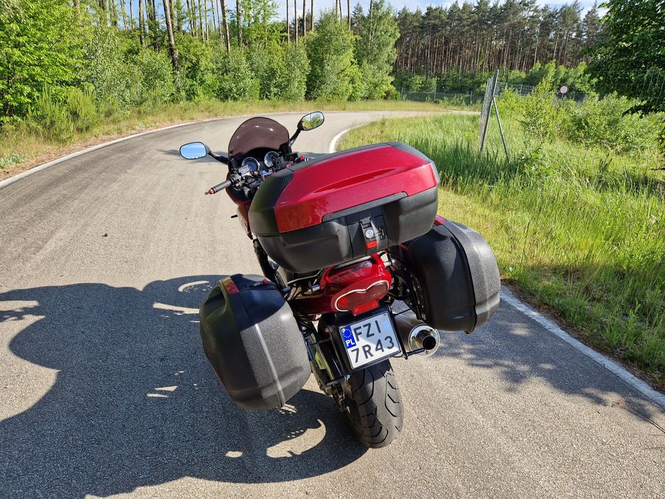 Suzuki bandit 1200s