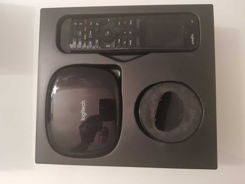 Uniwersalny pilot Logitech Harmony Elite