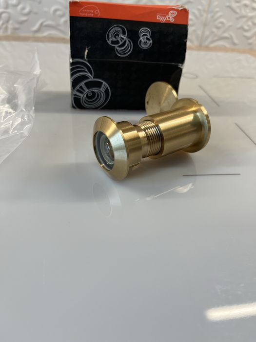 Wizjer drzwiowy mosiezny judasz Safita fi27 44-90 mm