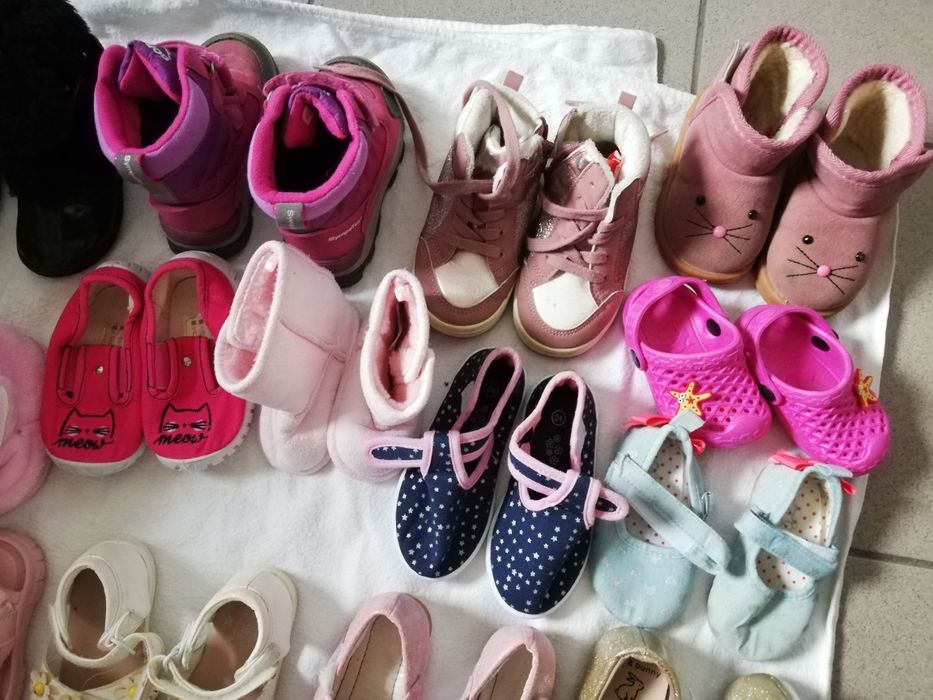 Buciki sandałki kozaczki pantofelki