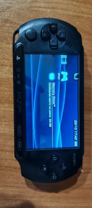 Psp e1004 + карта памяти на 32 гб