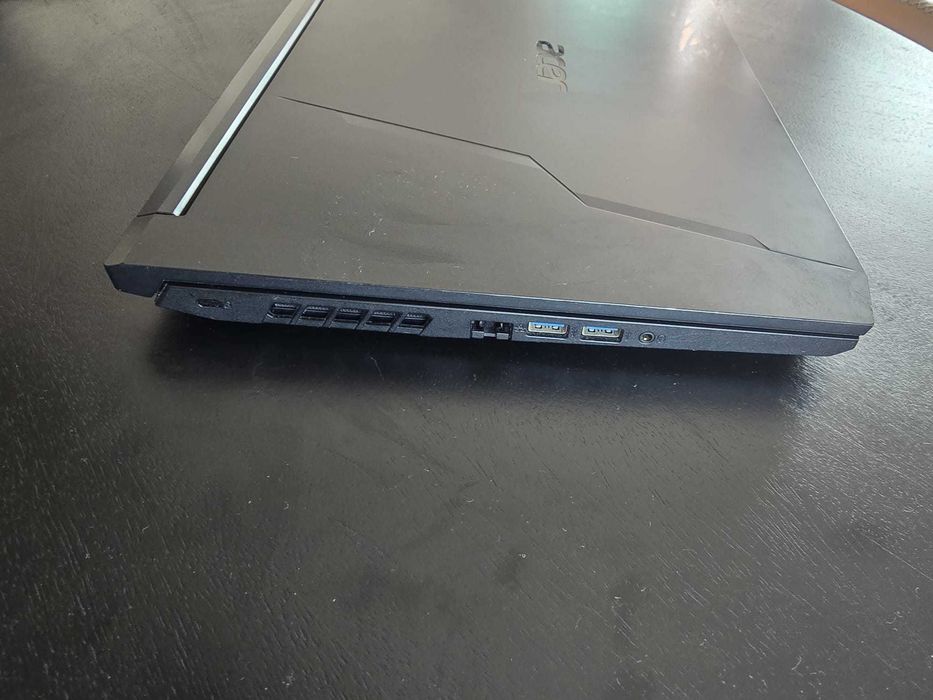 Acer Nitro em muito bom estado