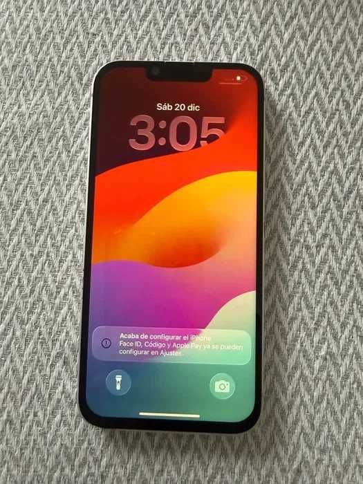 Apple iPhone 16e 128GB Branco