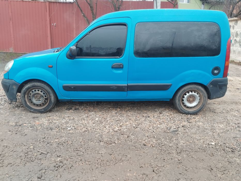 Продам канго пасажир