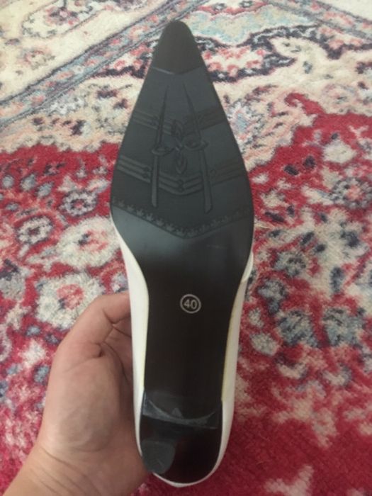 туфлі модельні шкіряні