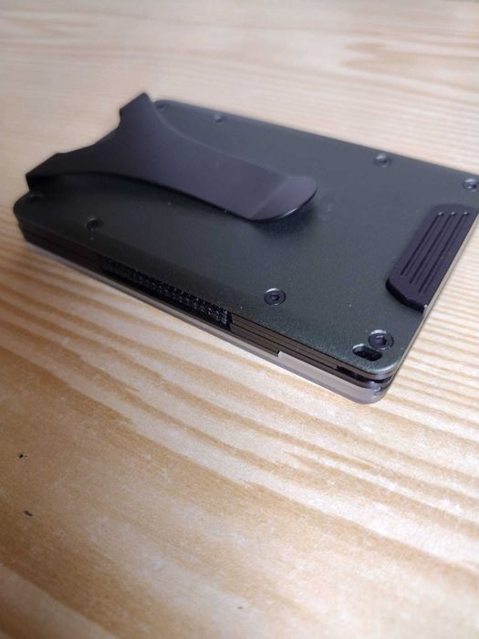 Porta Cartões de Liga de Alumínio com Bloqueio RFID