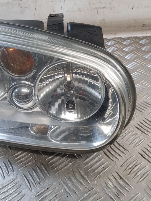 Lampa Prawa Przód 1J1941016B Vw Golf Iv 98R- Europa
