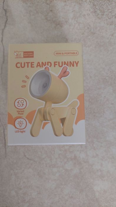 Zabawna Mini lampka piesek