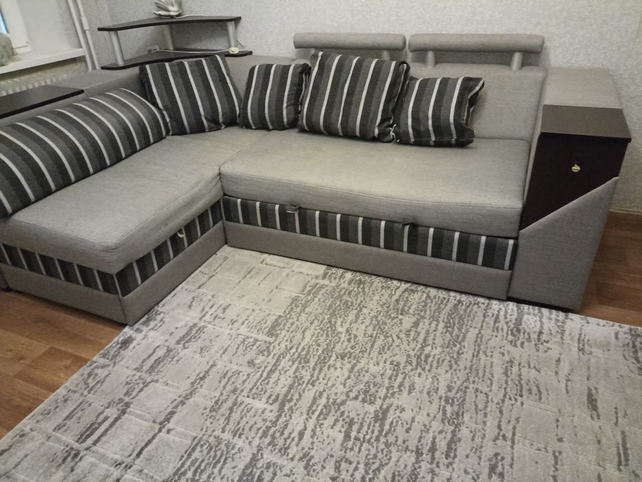 Угловой диван Daniro