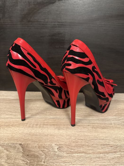 Szpilki czółenka czerwone Pool Dance 38 kokardki