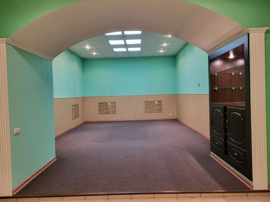 Прода  Помещение ул Харьковская, Ремонт, 27 сот земли