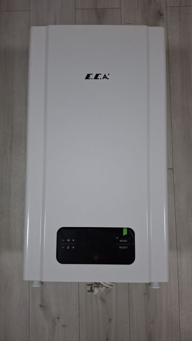 Газовий котел E.C.A. Proteus Plus Blue 24 кВт