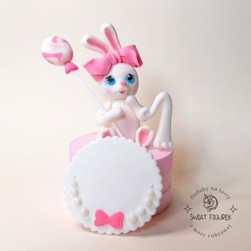 Figurka Królika z masy cukrowej