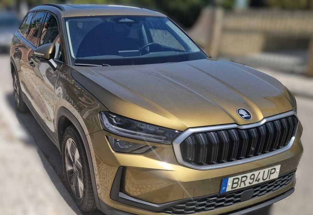 Skoda Kodiaq PHEV Plug In Como novo - Excelente estado, Teto abrir, vidro térmico, pneu suplente, cortinas nos vidros, aquecimento de bancos
