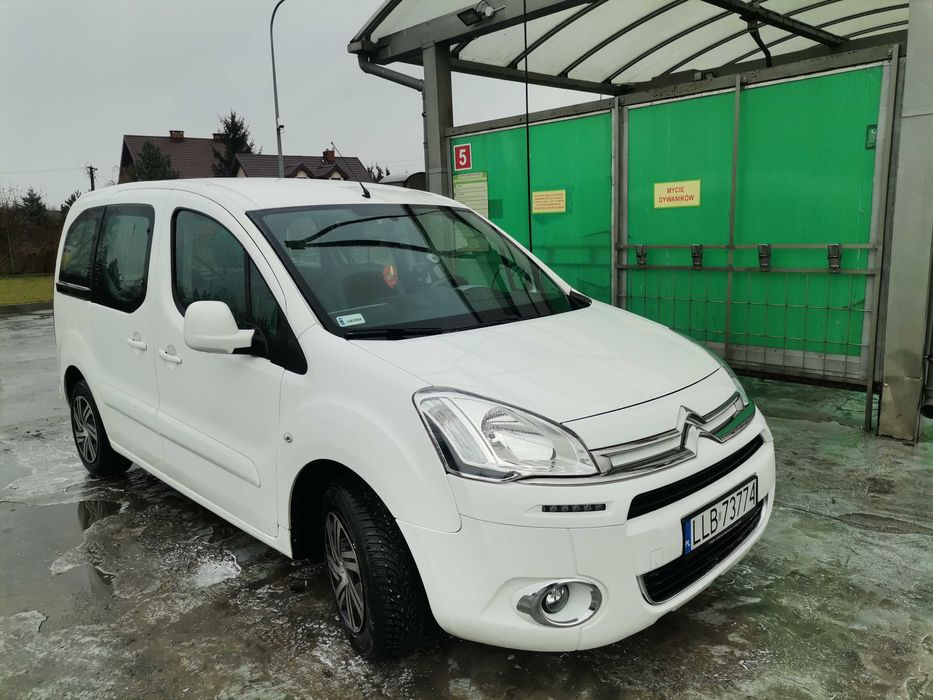 Sprzedam Berlingo 1.6 hdi 2015 rok