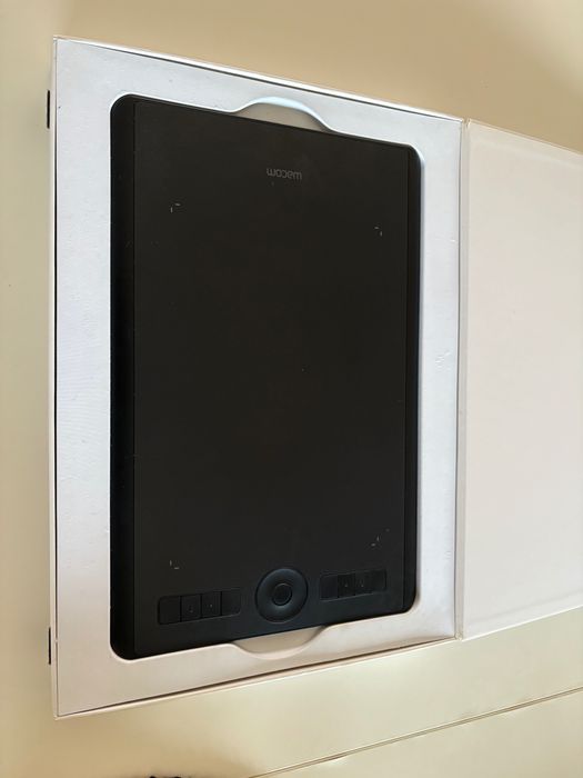 Wacom Intuos Pro M