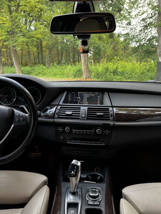 Продам BMW X5 E70 40d