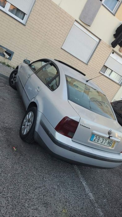 Passat 1.9 110cv — photo 2