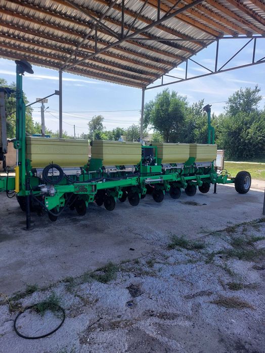 Сівалка СПМ 8 Велес Агро