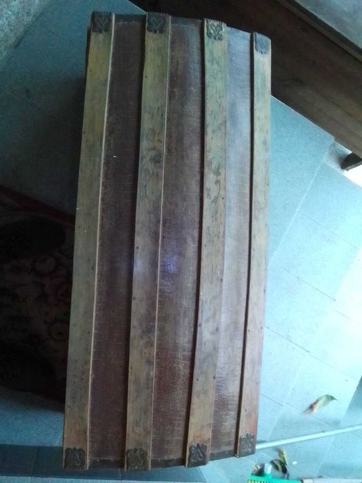 BAU/ARCA antigo em bom estado