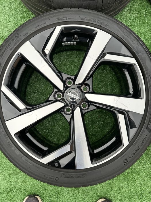Диски R 19 Nissan (00203) Nissan Rough Sport колеса Kia Mitsubishi Qashqai Шини Michelin Pilot 225/45/r19