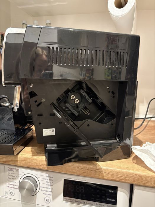 Ekspres do kawy DeLonghi Dinamica De Longhi