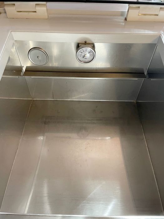 Tabletop ice cream display unit, like new64550415990913122