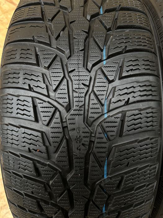 Пара шин 195/60 R15 92H NOKIAN WR 04.гума резина шини