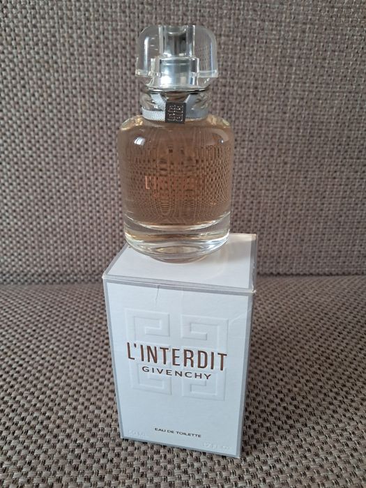 Продам туалетну воду!Оригінал!