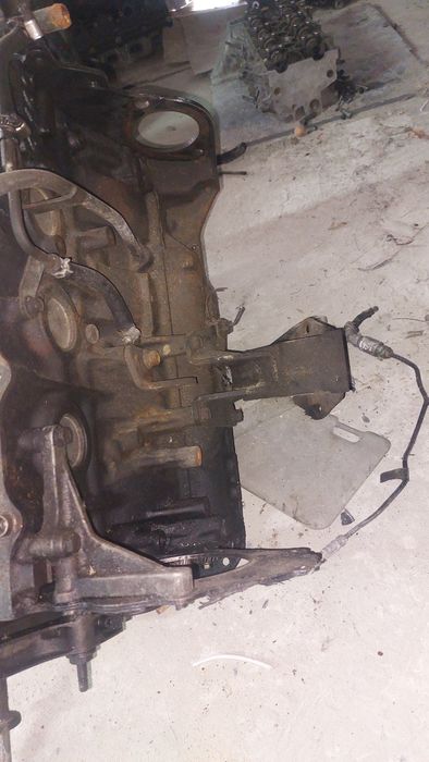 блок двигуна 4M40 2.8 td Pajero Mitsubishi Canter