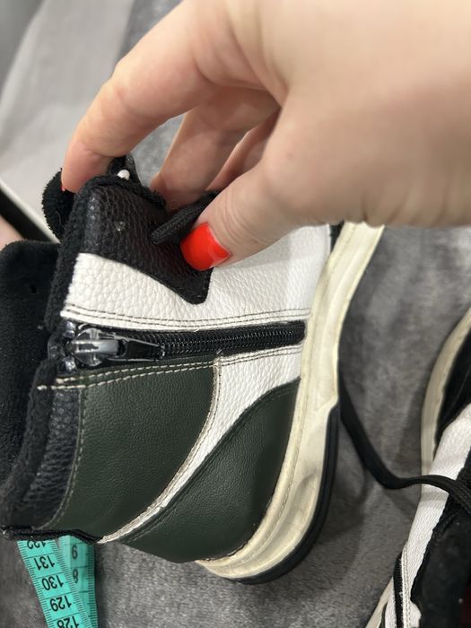 Продам осенние женские ботинки 37 размера