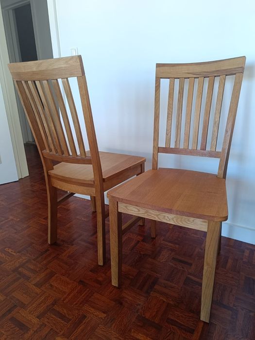 2 cadeiras de jantar em carvalho JYSK