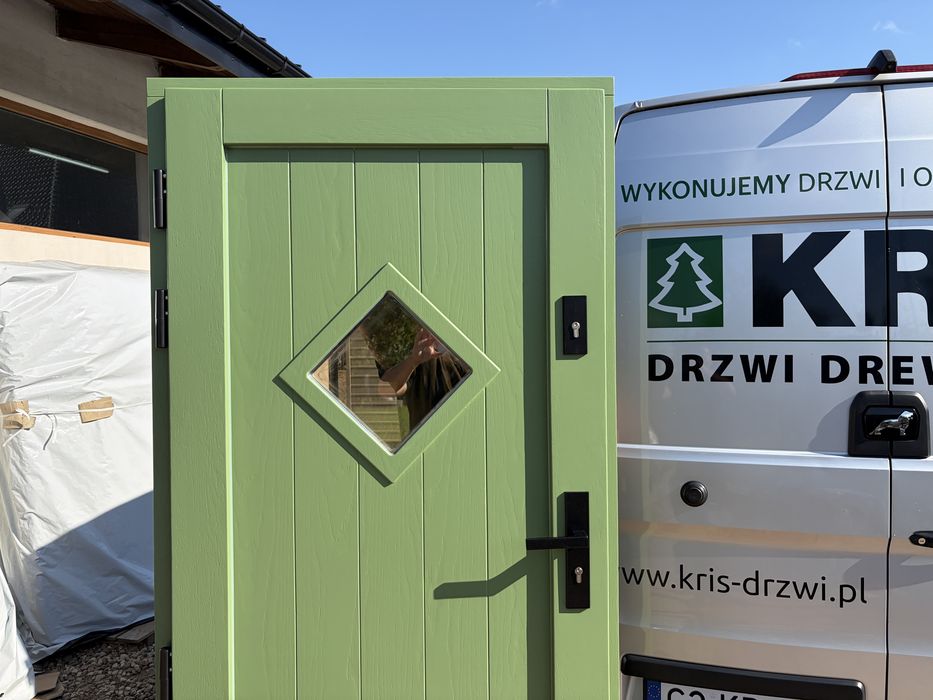 Drzwi zewnętrzne drewniane Zielone Cała Polska czyste powietrze MONTAŻ