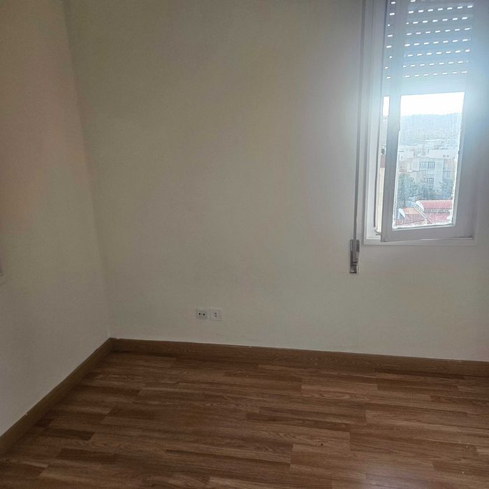 Aluguer de quartos em via longa e arentela