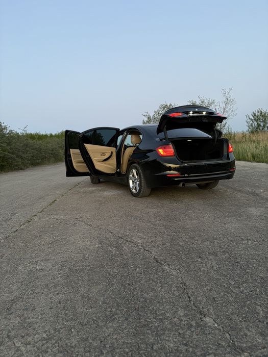 Продається BMW F30 2013 року 2.0 бензин