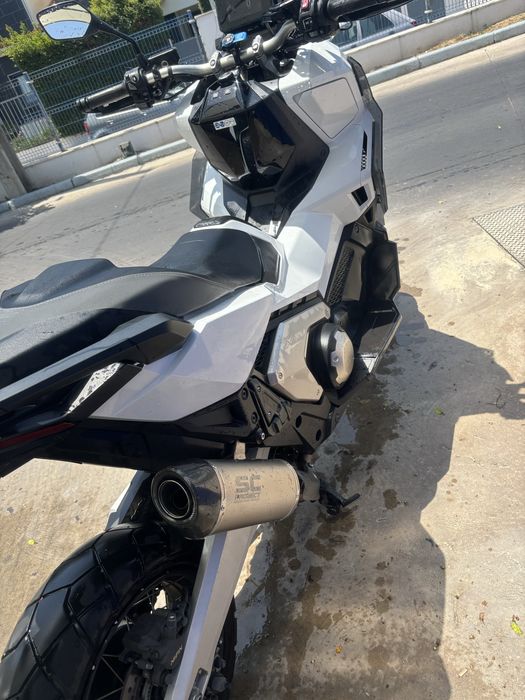 Vendo X-ADV de 2024 com SC Project