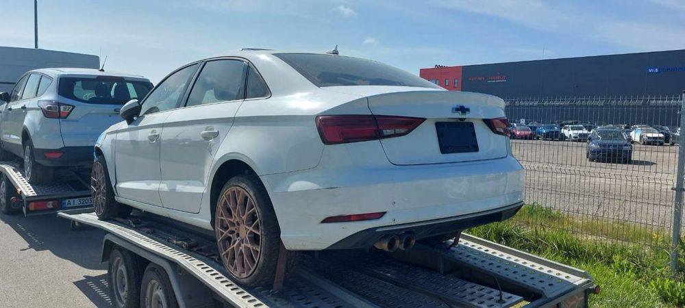 Четвертя Кузовня Audi a3