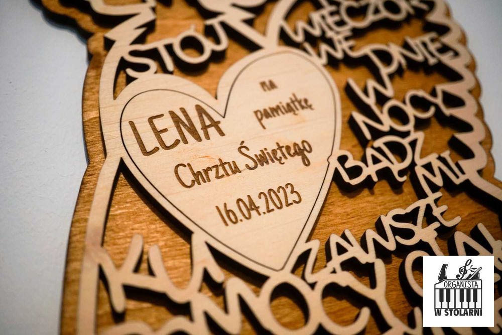 Aniołek dziewczynka z modlitwą - pamiątka chrztu, komunii