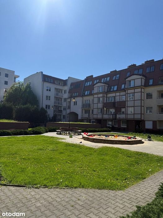 Ciche i komfortowe 3-pokojowe mieszkanie na Jeżycach
