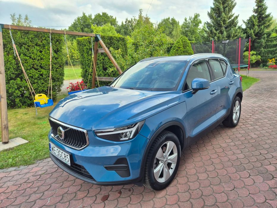 Volvo XC 40 Salon Polska, jeden właściciel, benzyna, lekko uszkodzony. F-VAT 23%