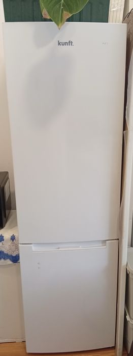 Geladeira duas portas como nova pouco uso